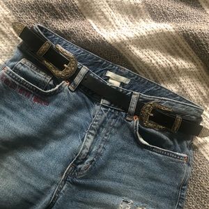 Black double buckle belt